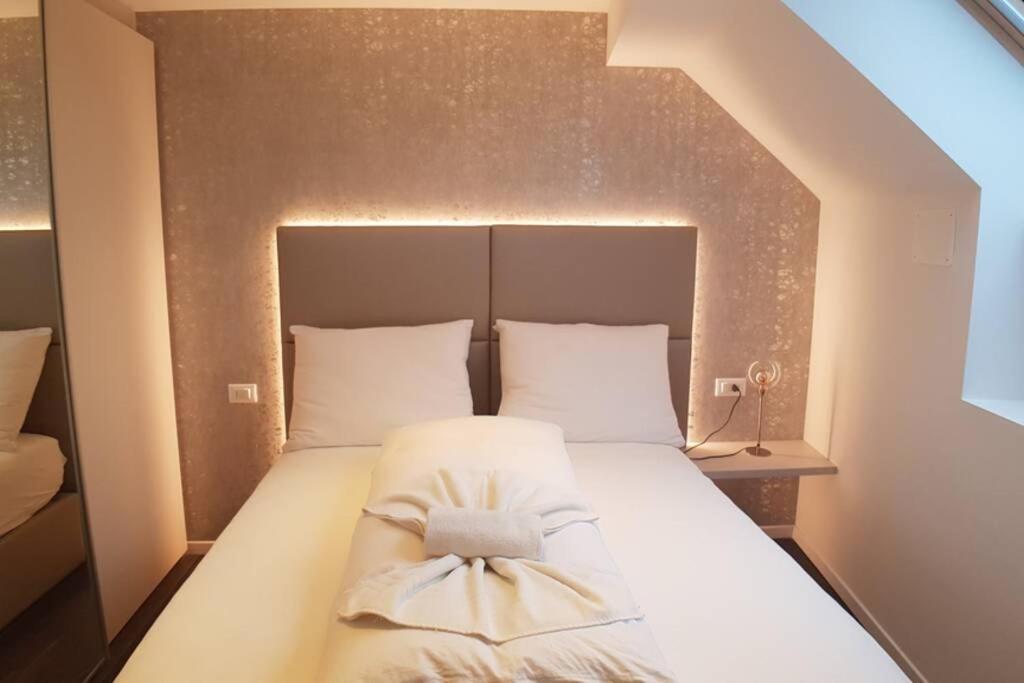 Appartamento Gardenpark Loft Ora / Auer Esterno foto